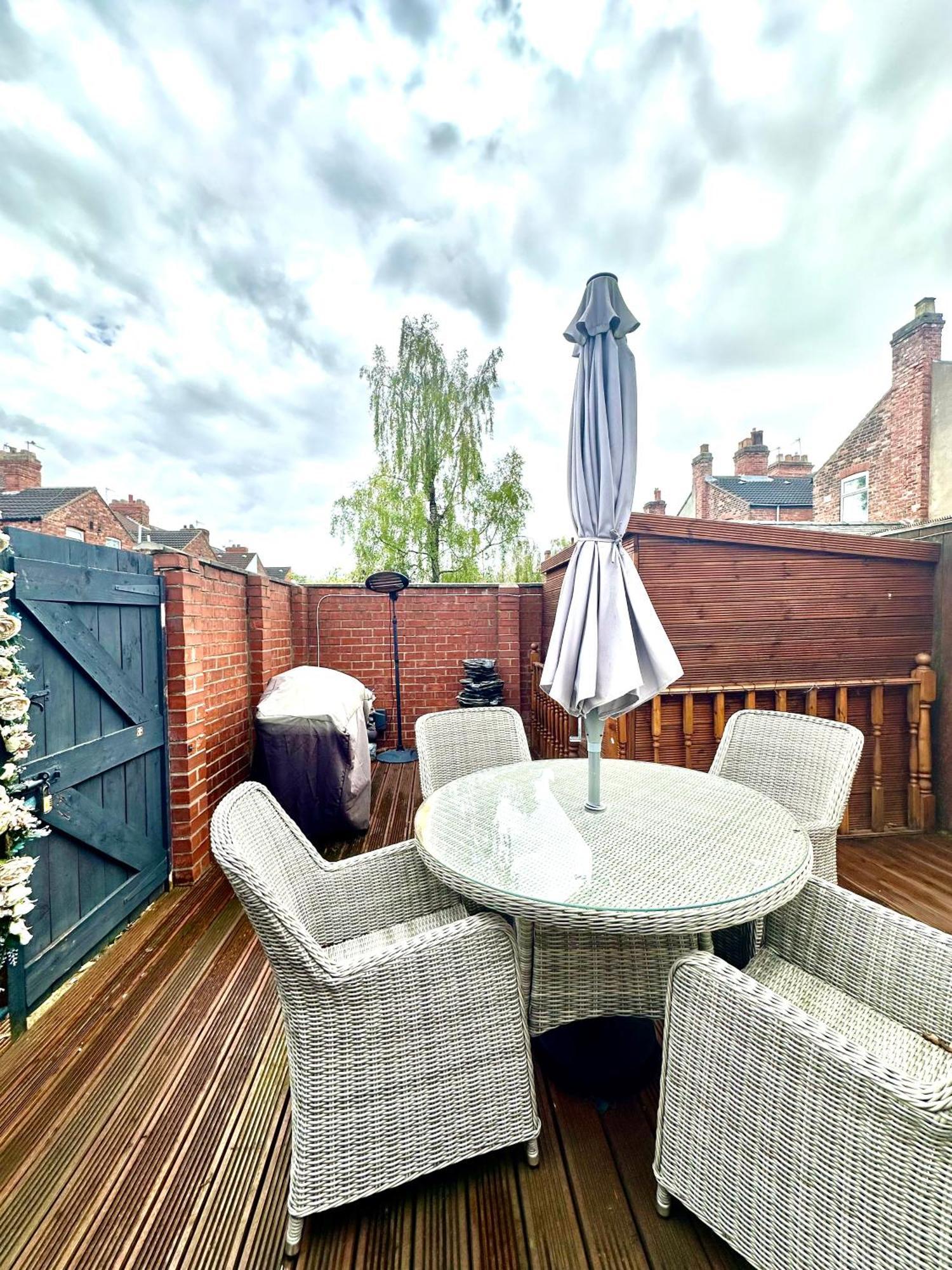 Arthur Street, Stylish 3 Bedroom House كينغستون أبون هول المظهر الخارجي الصورة